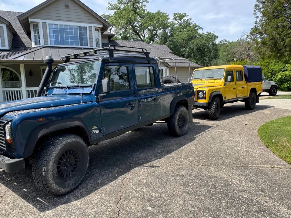 1998 Land Rover Defender 130 - Image 11 of 24
