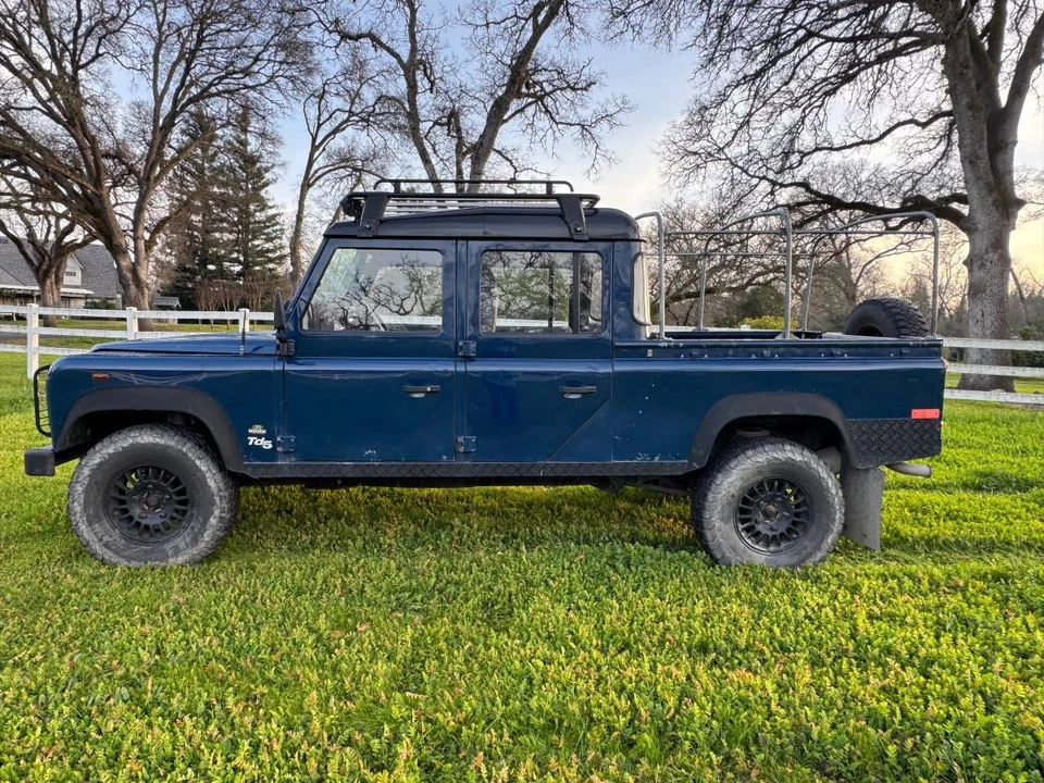 1998 Land Rover Defender 130 - Image 6 of 24