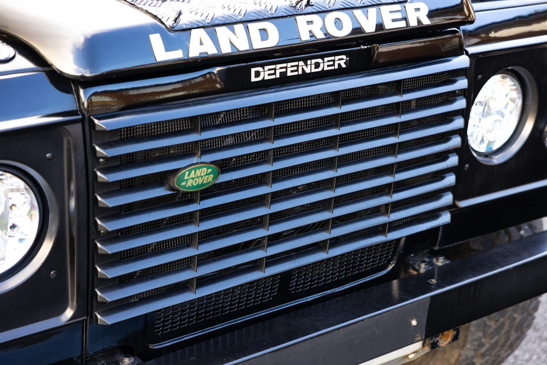 2001 Land Rover Defender 90 - Image 17 of 31