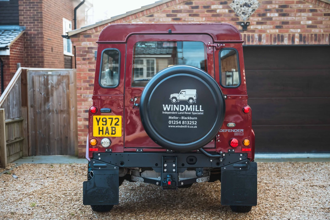 2001 Land Rover Defender 90 - Image 6 of 31