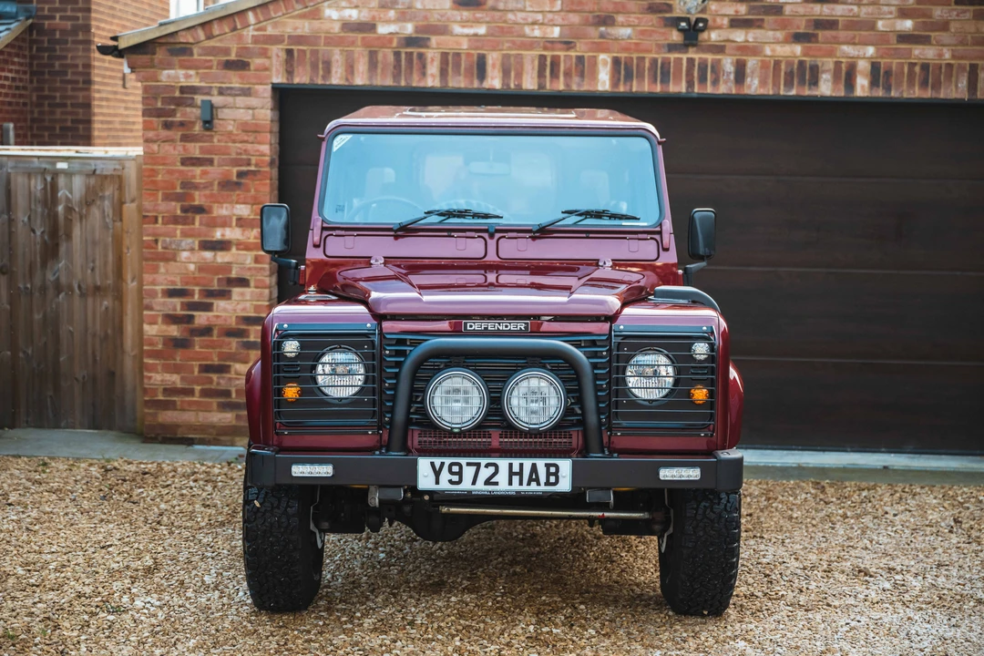 2001 Land Rover Defender 90 - Image 3 of 31
