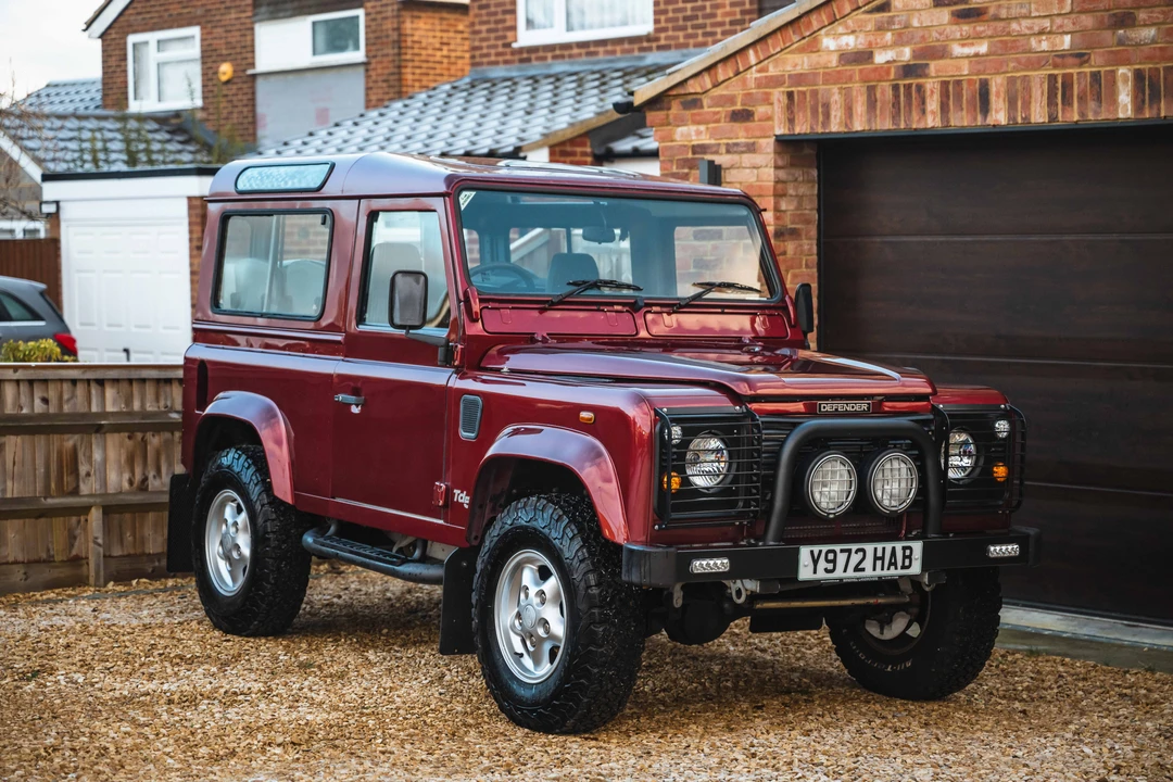 2001 Land Rover Defender 90 - Image 4 of 31