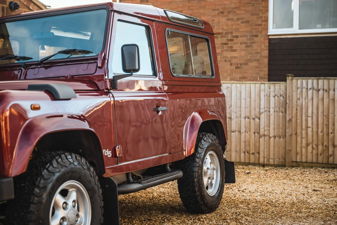 2001 Land Rover Defender 90 - Image 21 of 31