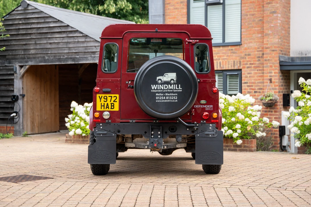 2001 Land Rover Defender 90 - Image 6 of 31