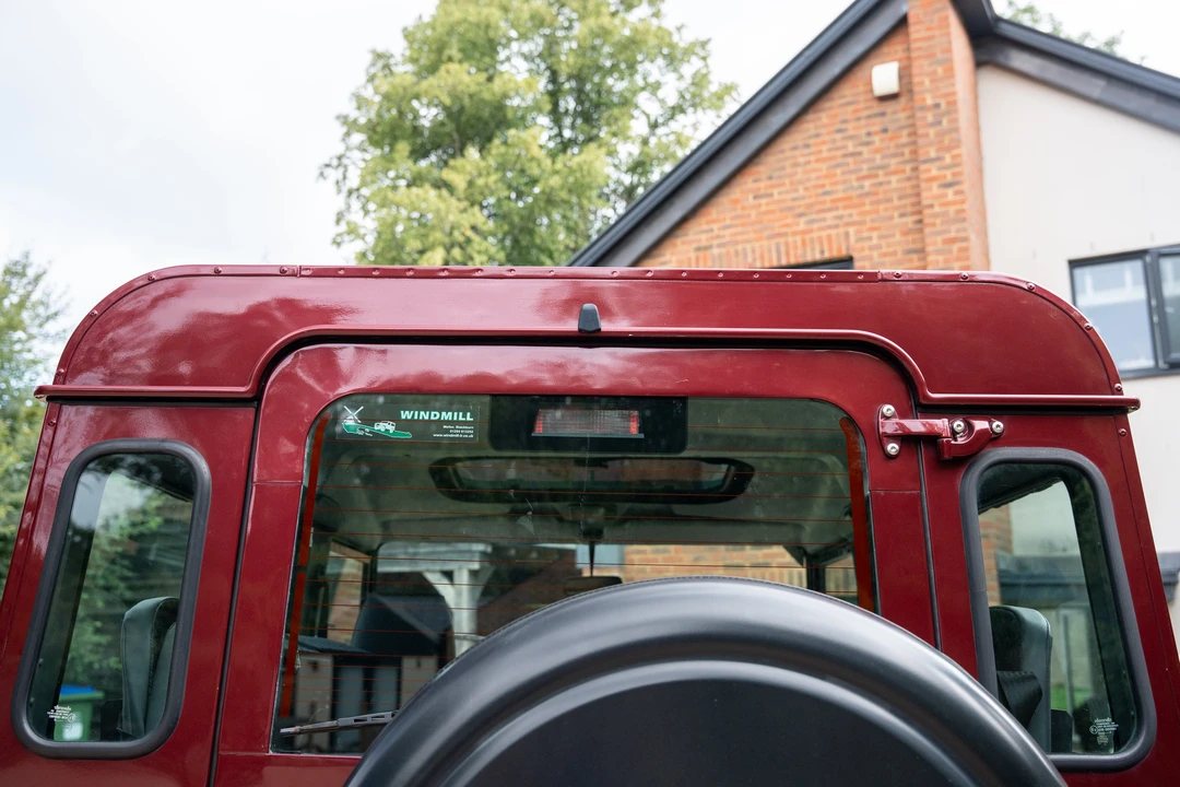 2001 Land Rover Defender 90 - Image 17 of 31