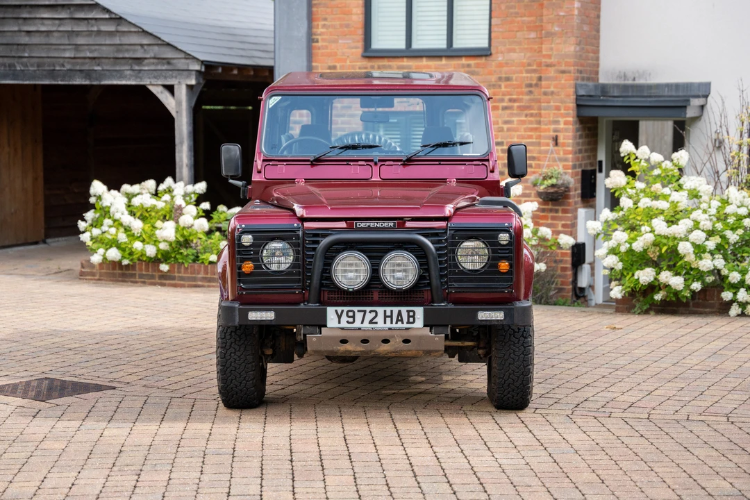 2001 Land Rover Defender 90 - Image 10 of 31