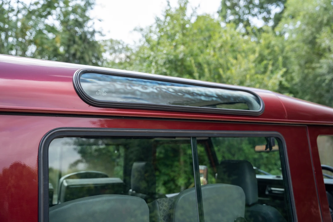 2001 Land Rover Defender 90 - Image 29 of 31