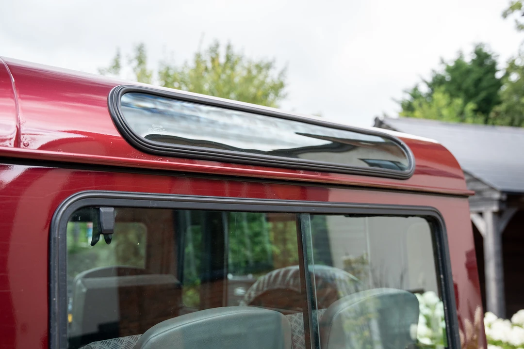 2001 Land Rover Defender 90 - Image 31 of 31