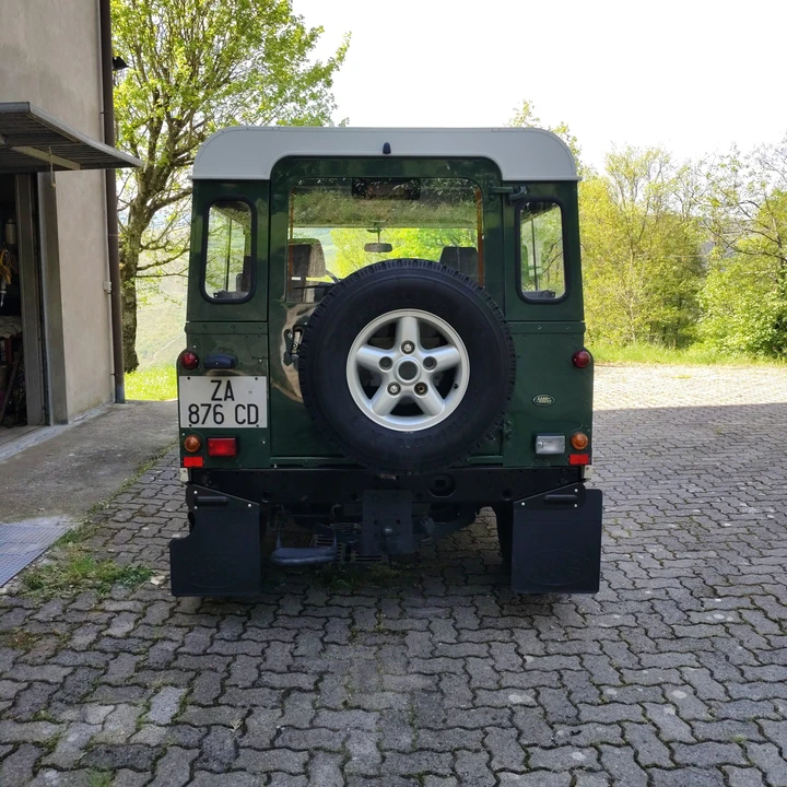 2001 Land Rover Defender 90 - Image 7 of 31