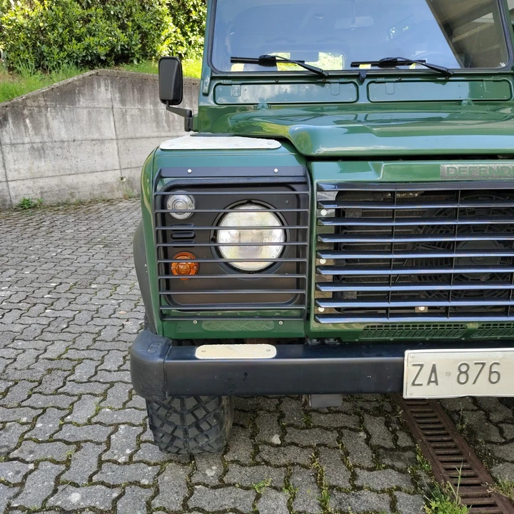 2001 Land Rover Defender 90 - Image 23 of 31