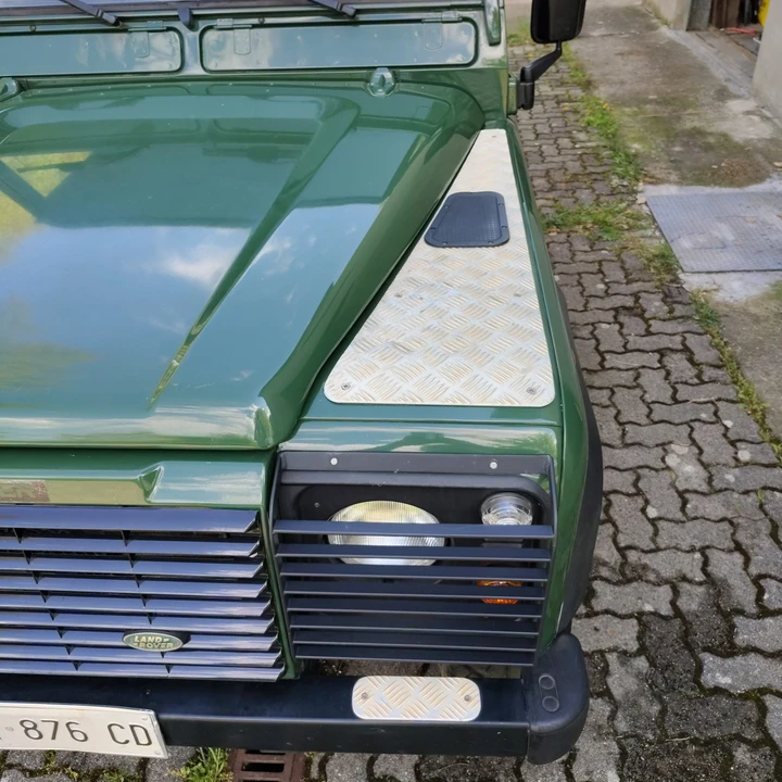2001 Land Rover Defender 90 - Image 24 of 31