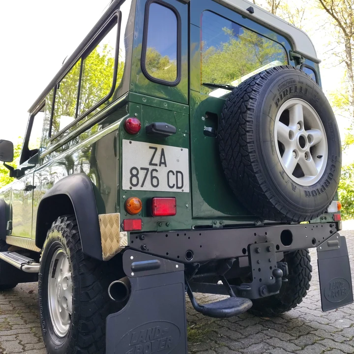 2001 Land Rover Defender 90 - Image 19 of 31