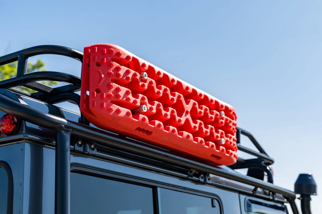 2001 Land Rover Defender 90 - Image 22 of 31