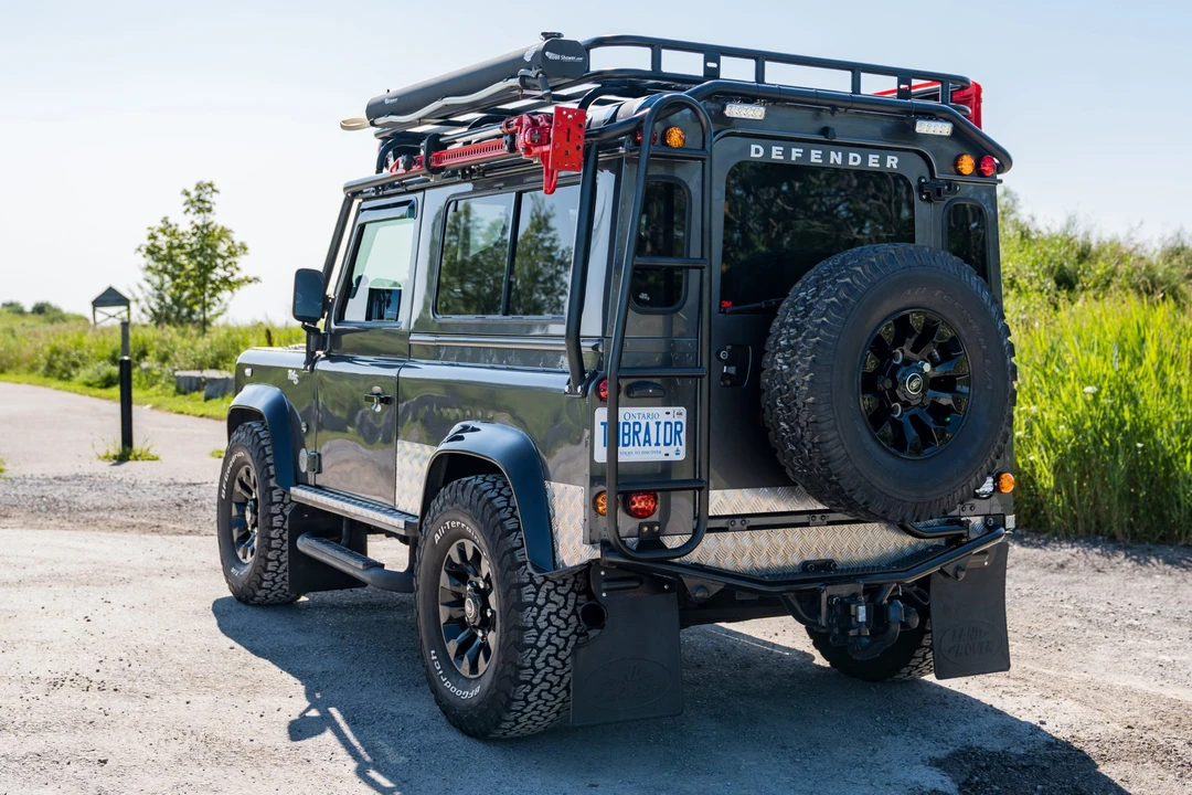 2001 Land Rover Defender 90 - Image 8 of 31