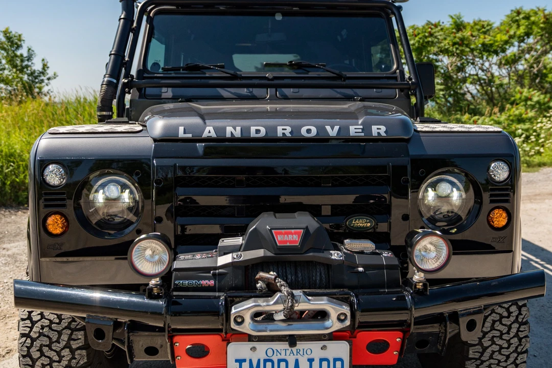 2001 Land Rover Defender 90 - Image 10 of 31