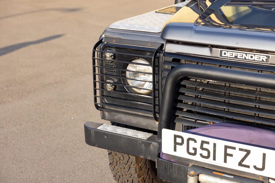 2001 Land Rover Defender 90 - Image 17 of 31