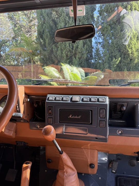 2001 Land Rover Defender 90 - Image 13 of 30