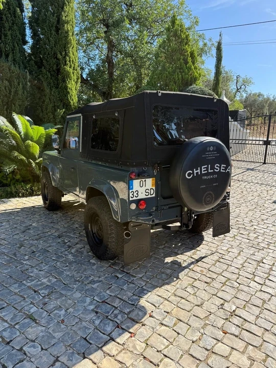 2001 Land Rover Defender 90 - Image 2 of 30