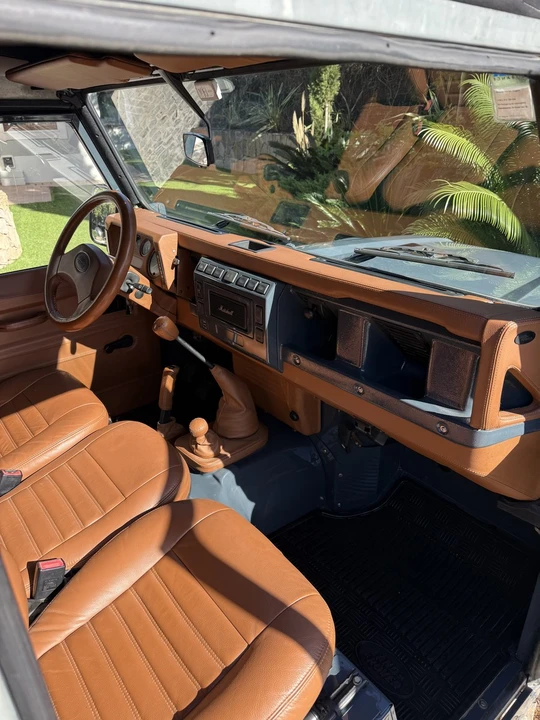2001 Land Rover Defender 90 - Image 12 of 30