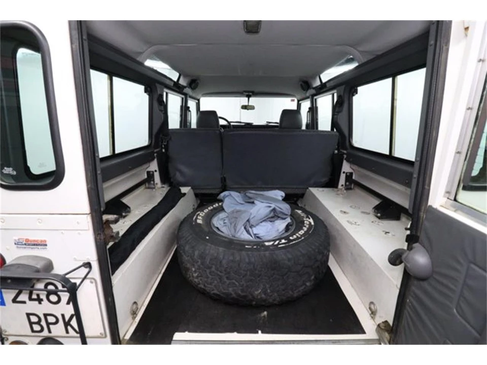 2001 Land Rover Defender - Image 31 of 31