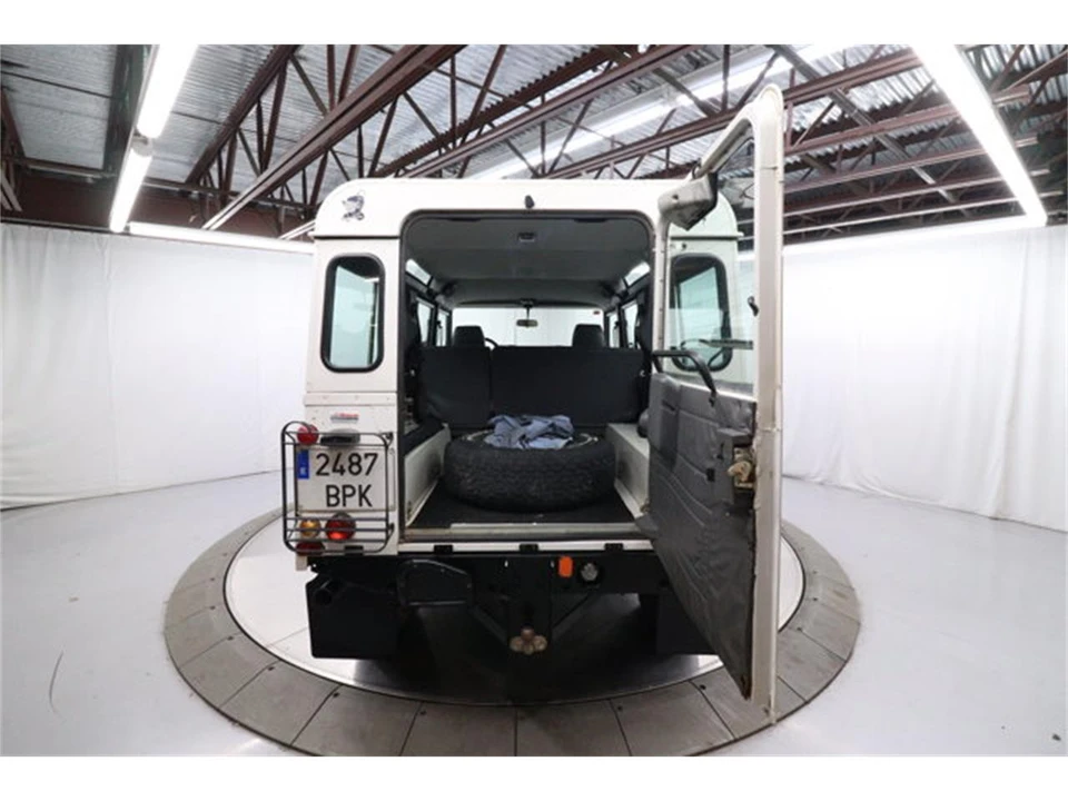 2001 Land Rover Defender - Image 29 of 31