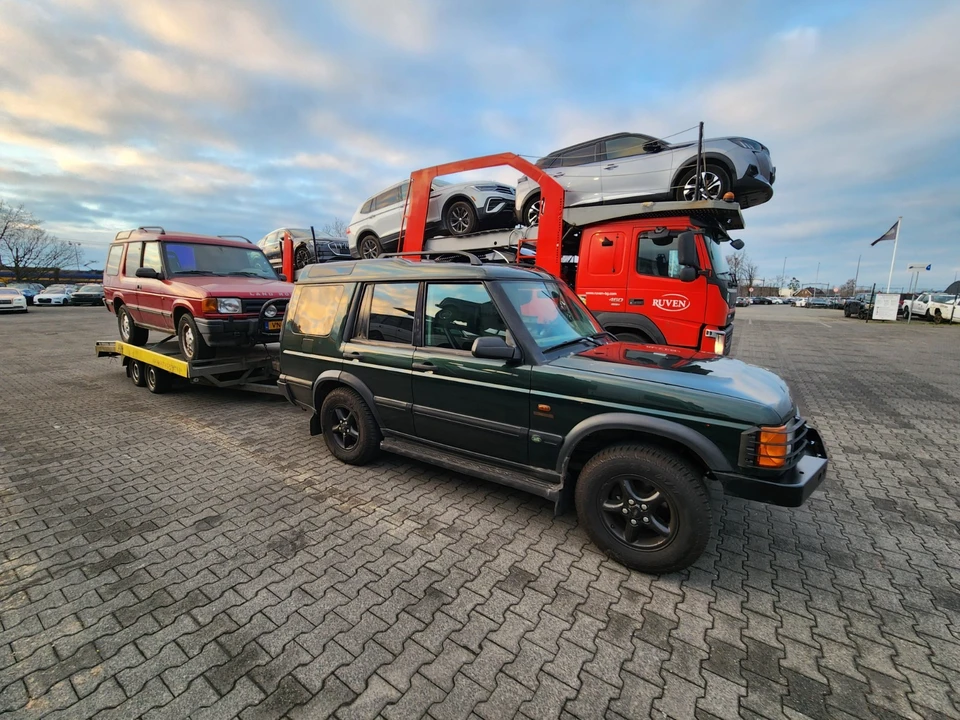 2001 Land Rover Discovery 2nd Gen - Image 2 of 21