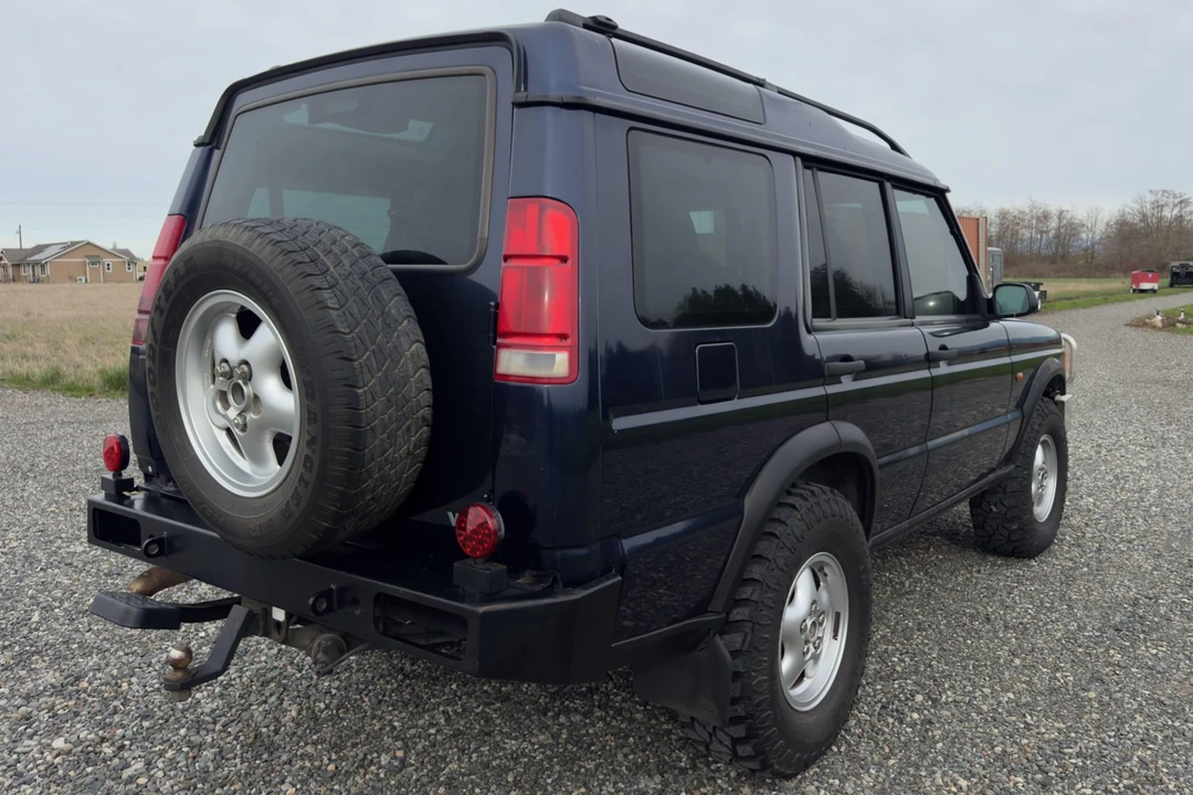 2001 Land Rover Discovery 2nd Gen - Image 2 of 7