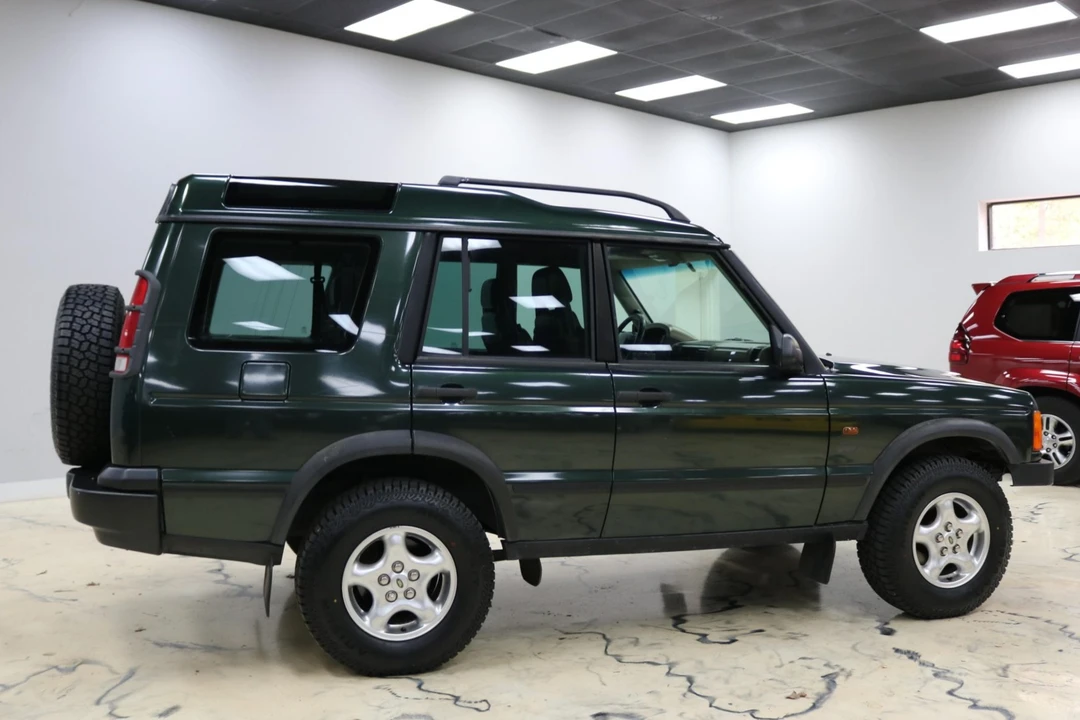 2001 Land Rover Discovery 2nd Gen - Image 2 of 7