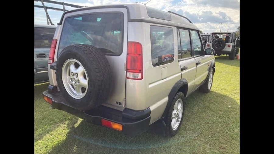 2001 Land Rover Discovery 2nd Gen - Image 2 of 4