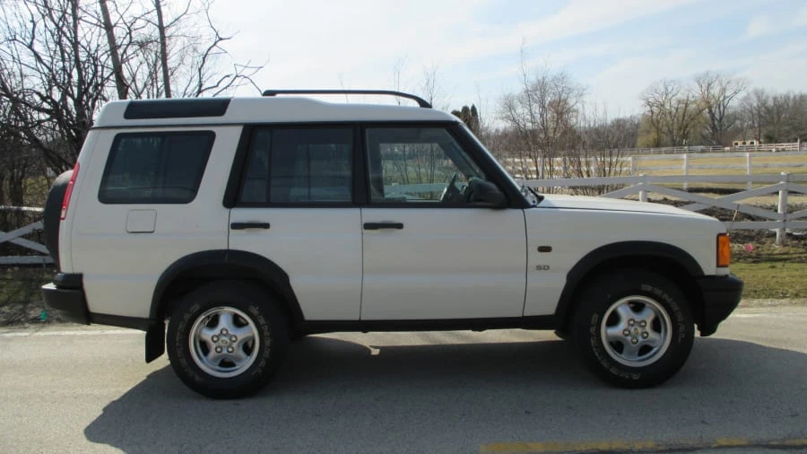 2001 Land Rover Discovery 2nd Gen - Image 2 of 13