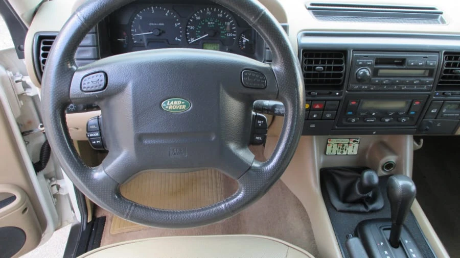 2001 Land Rover Discovery 2nd Gen - Image 5 of 13