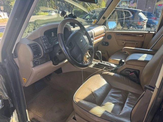 2001 Land Rover Discovery 2nd Gen - Image 9 of 11
