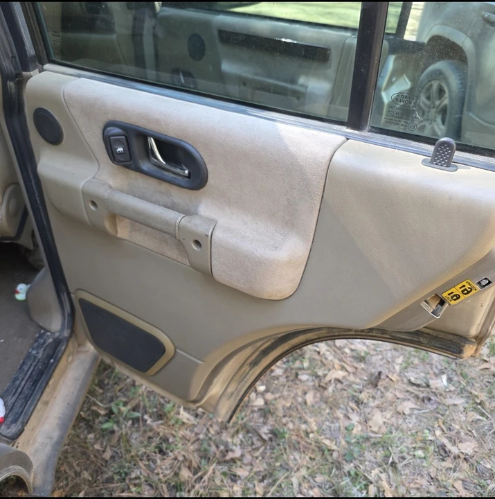 2001 Land Rover Discovery 2nd Gen - Image 4 of 6