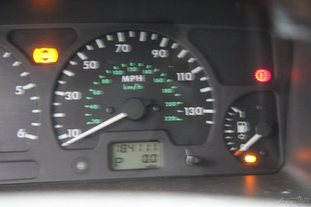 2001 Land Rover Discovery 2nd Gen - Image 15 of 21