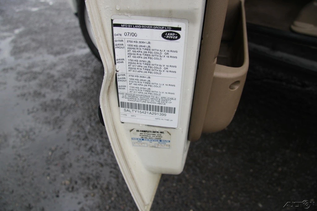 2001 Land Rover Discovery 2nd Gen - Image 10 of 21