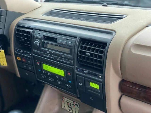 2001 Land Rover Discovery 2nd Gen - Image 13 of 21
