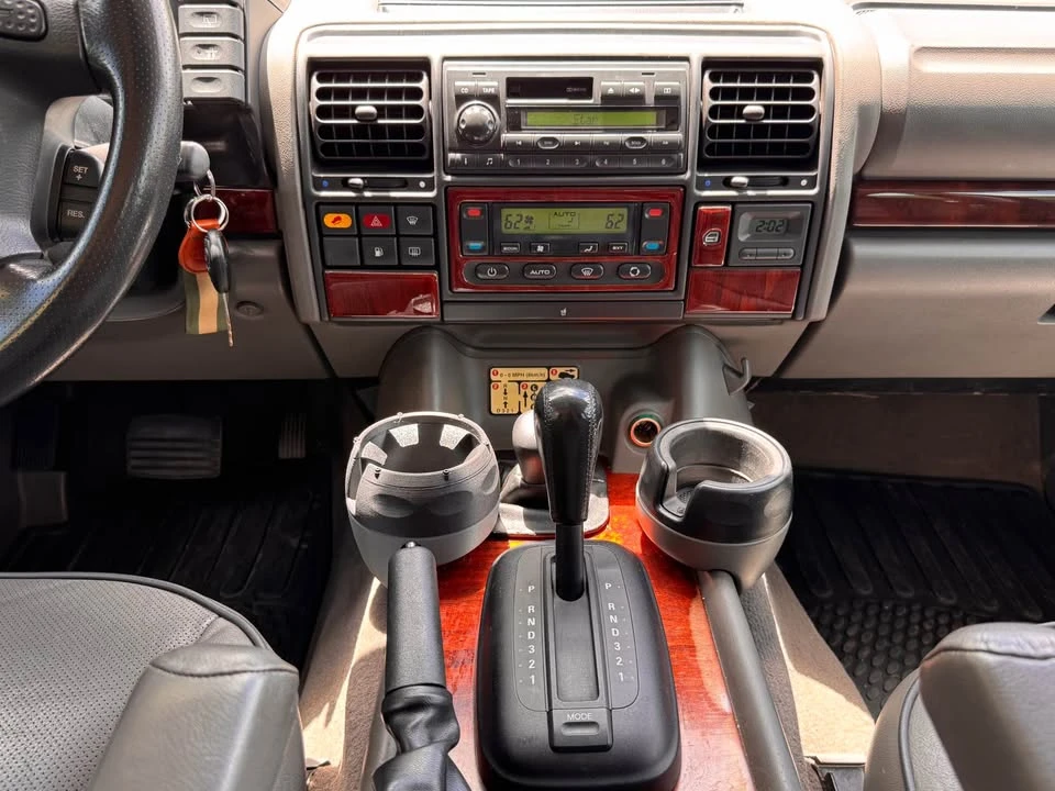 2001 Land Rover Discovery 2nd Gen - Image 12 of 20