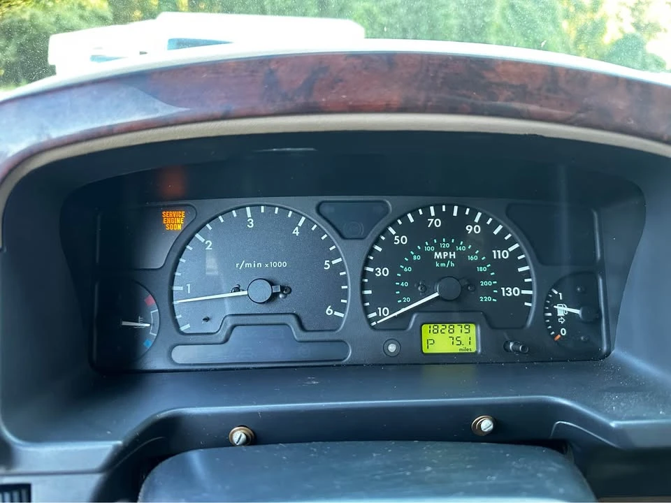 2001 Land Rover Discovery 2nd Gen - Image 10 of 20