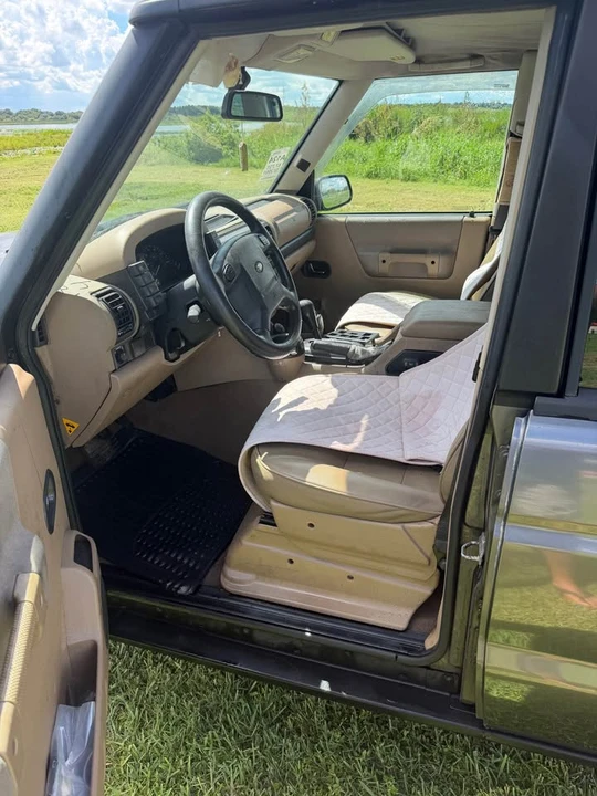 2001 Land Rover Discovery 2nd Gen - Image 8 of 10