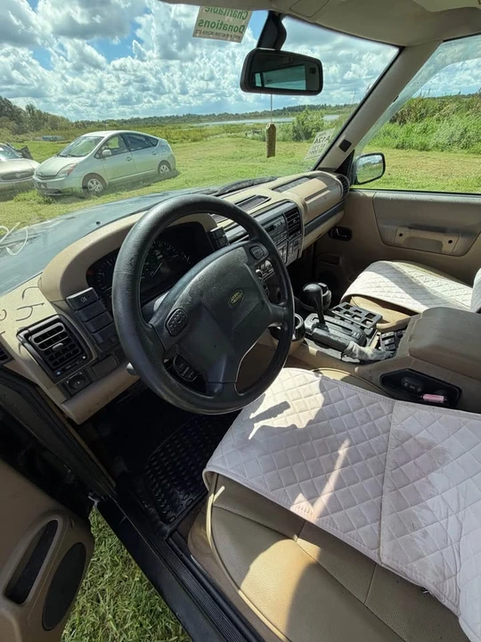2001 Land Rover Discovery 2nd Gen - Image 10 of 10