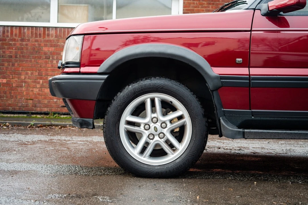 2001 Land Rover Range Rover P38A - Image 10 of 30