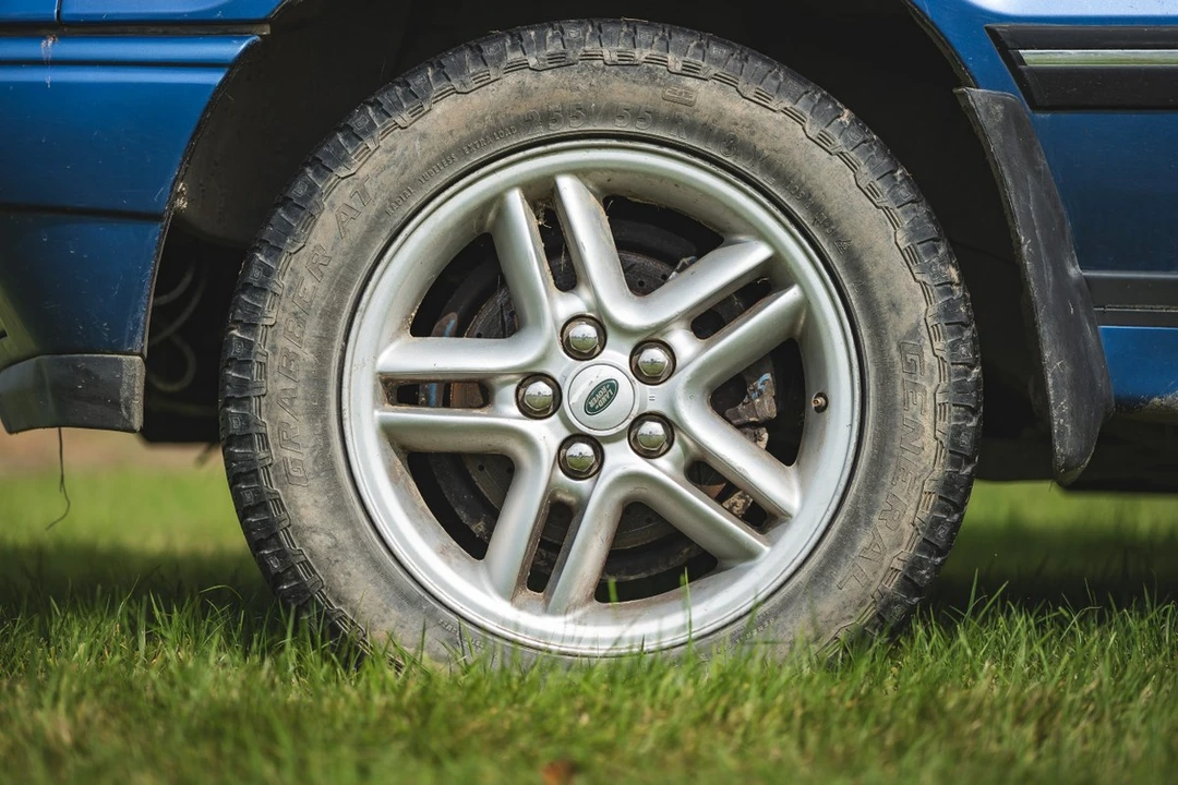 2001 Land Rover Range Rover P38A - Image 13 of 30