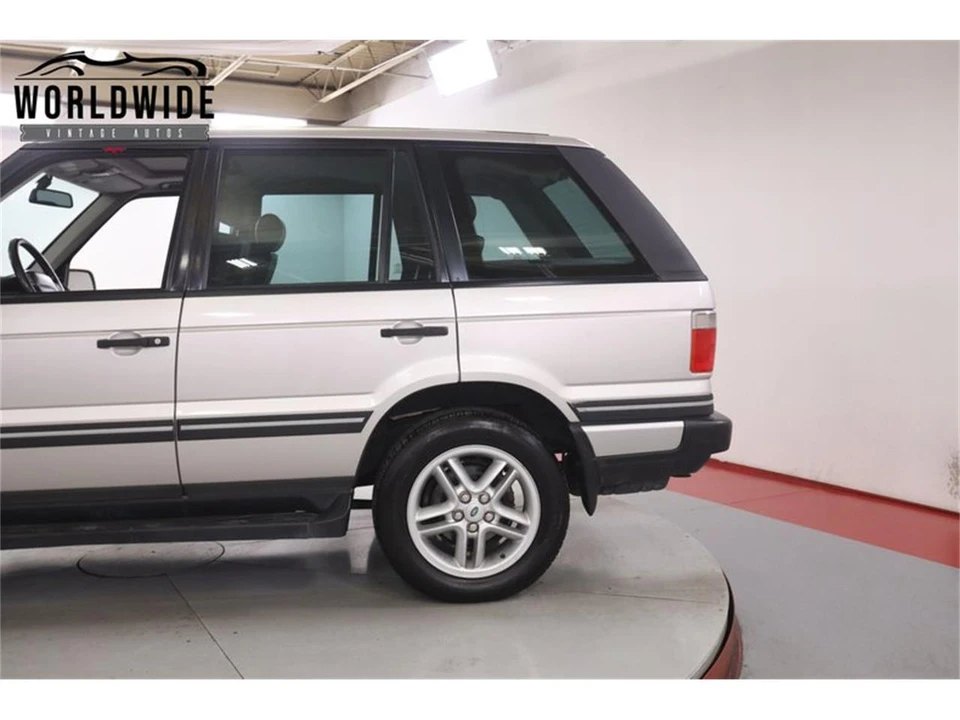 2001 Land Rover Range Rover P38A - Image 10 of 31