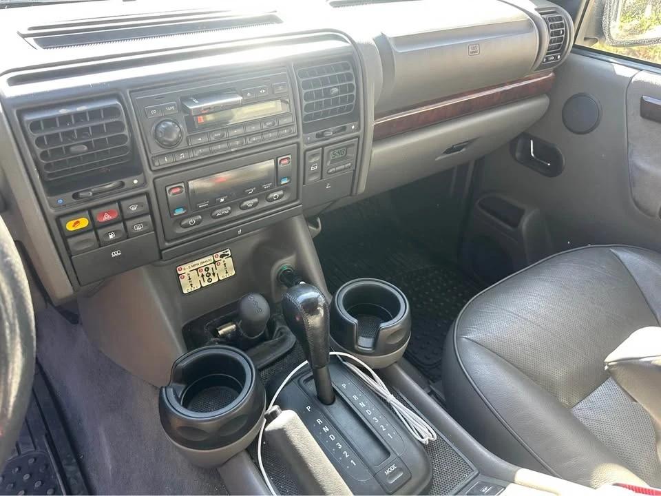 2001 Land Rover Discovery 2nd Gen - Image 12 of 13