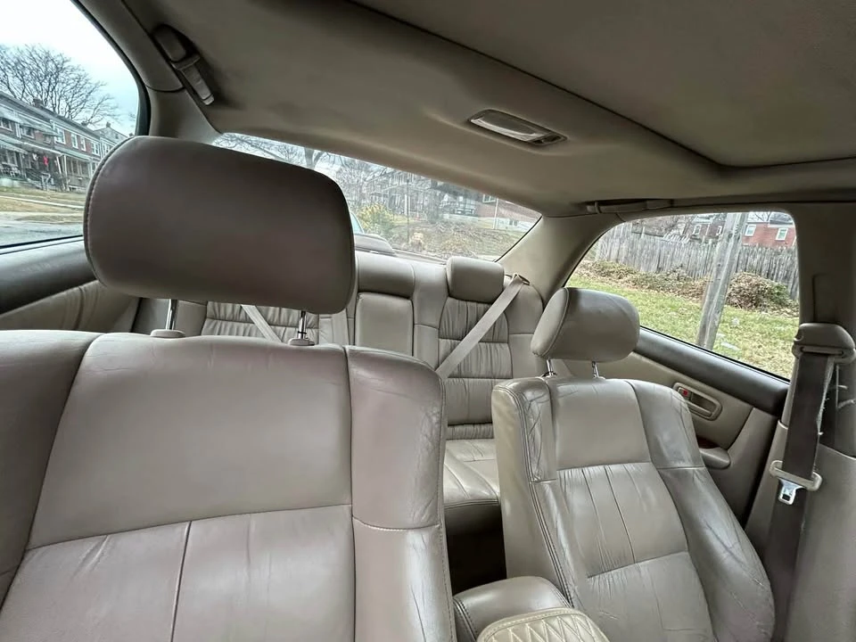2001 Lexus ES 3rd Gen - Image 2 of 9