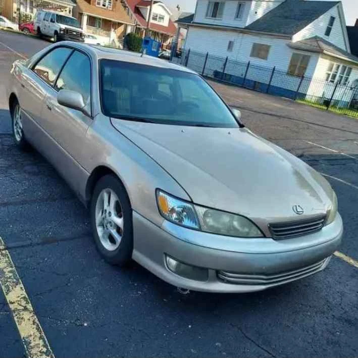 2001 Lexus ES 3rd Gen - Image 4 of 5