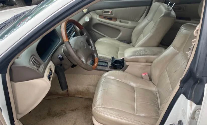 2001 Lexus ES 2nd Gen - Image 7 of 8