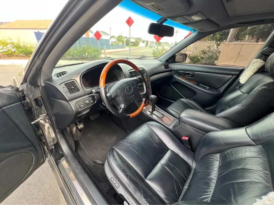 2001 Lexus ES 3rd Gen - Image 9 of 19