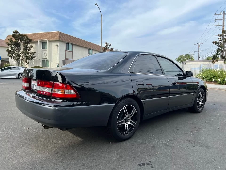 2001 Lexus ES 3rd Gen - Image 6 of 19