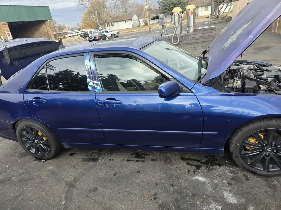 2001 Lexus ES 2nd Gen - Image 4 of 8